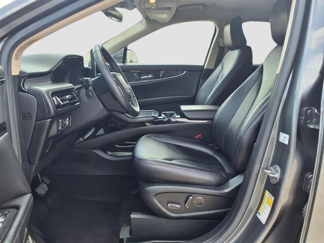 Lincoln Nautilus Base 2022