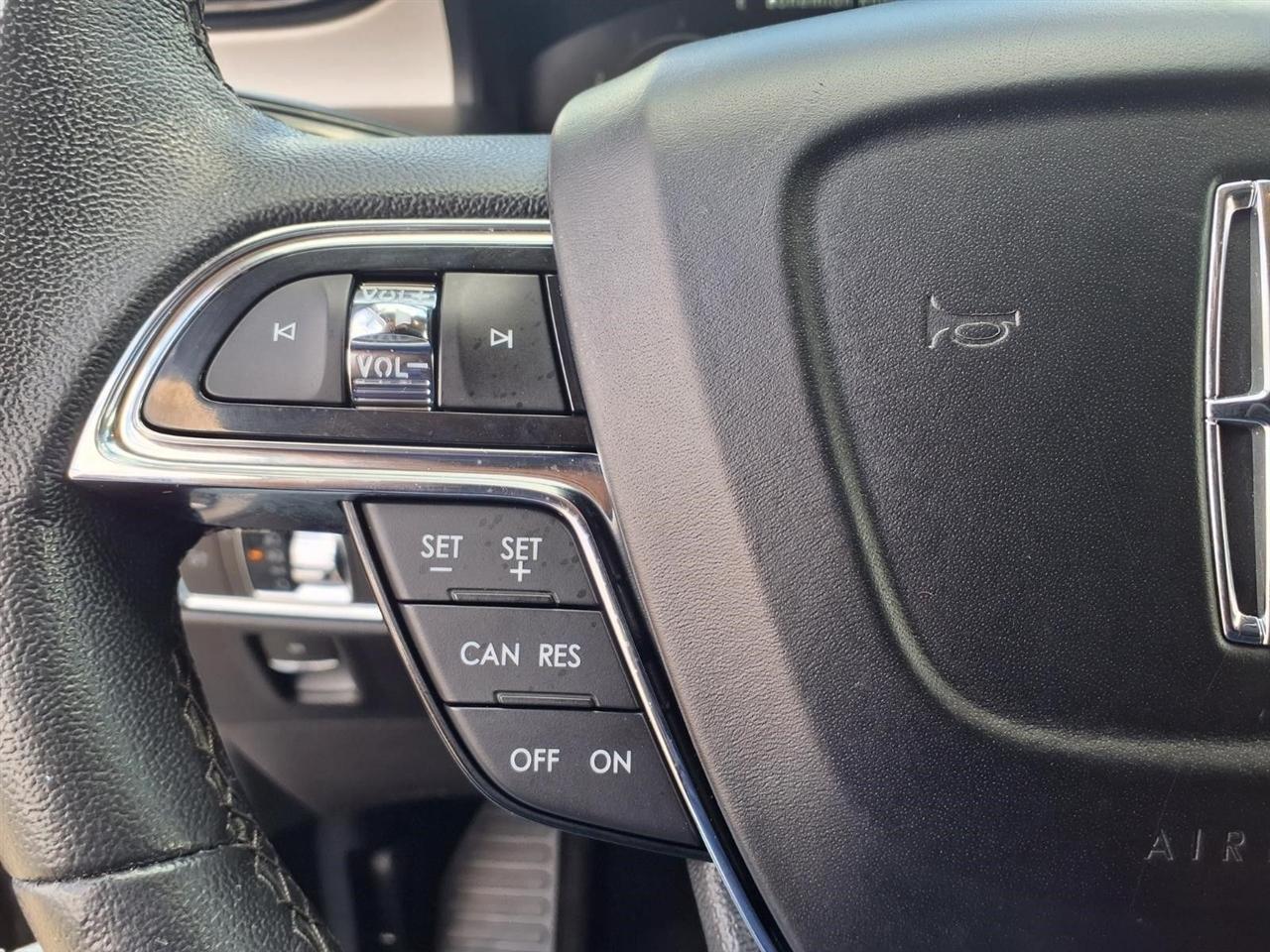 Lincoln Nautilus Base 2022