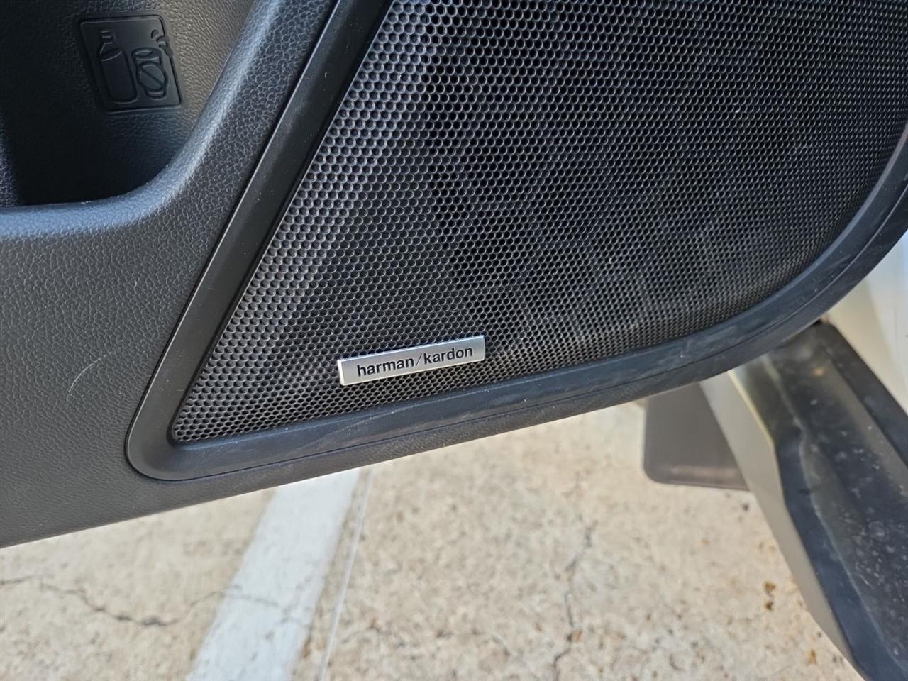 Subaru Outback Touring XT 2024