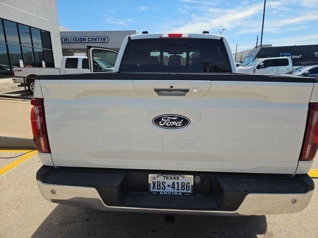 Ford F-150 Lariat SuperCrew 4WD 2024