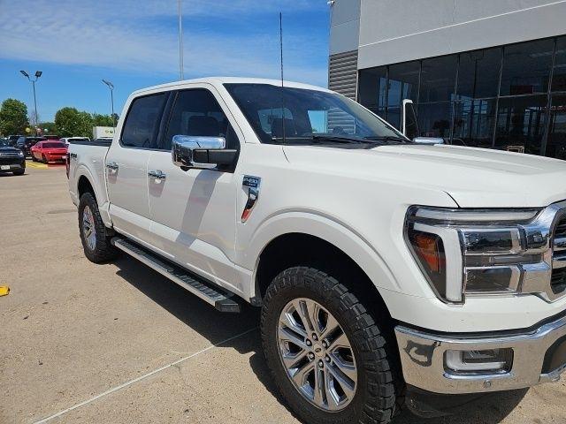 Ford F-150 Lariat SuperCrew 4WD 2024