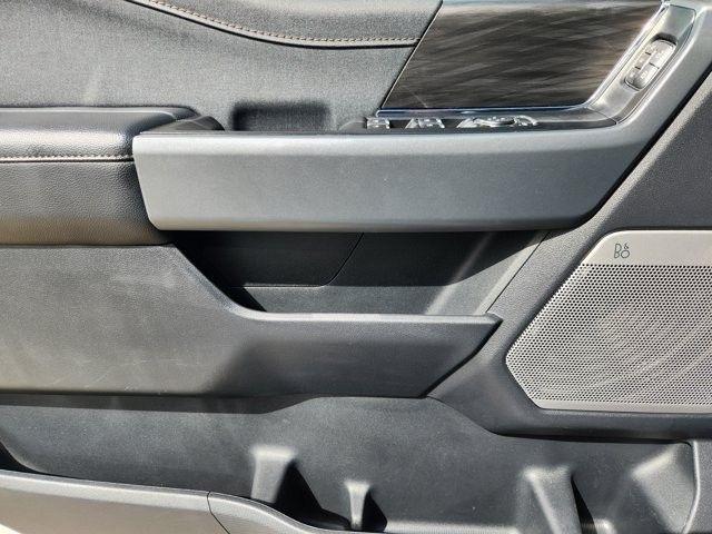 Ford F-150 Lariat SuperCrew 4WD 2024