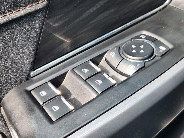 Ford F-150 Lariat SuperCrew 4WD 2024