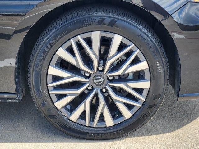 Nissan Altima 2.5 SV 2025
