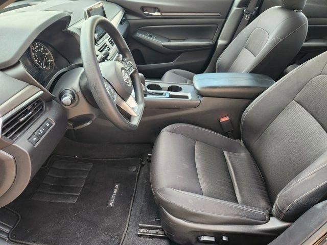 Nissan Altima 2.5 SV 2025