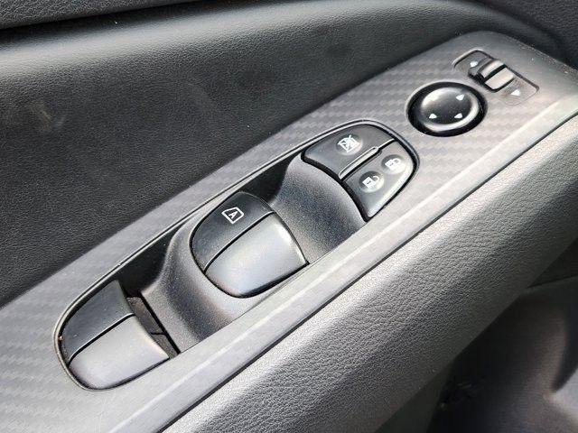Nissan Altima 2.5 SV 2025