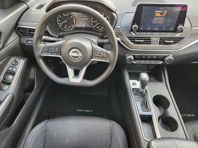Nissan Altima 2.5 SV 2025