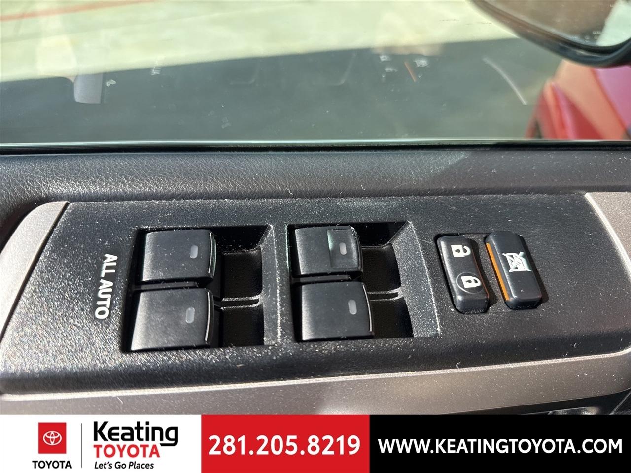 Toyota 4Runner Limited 2WD 2022