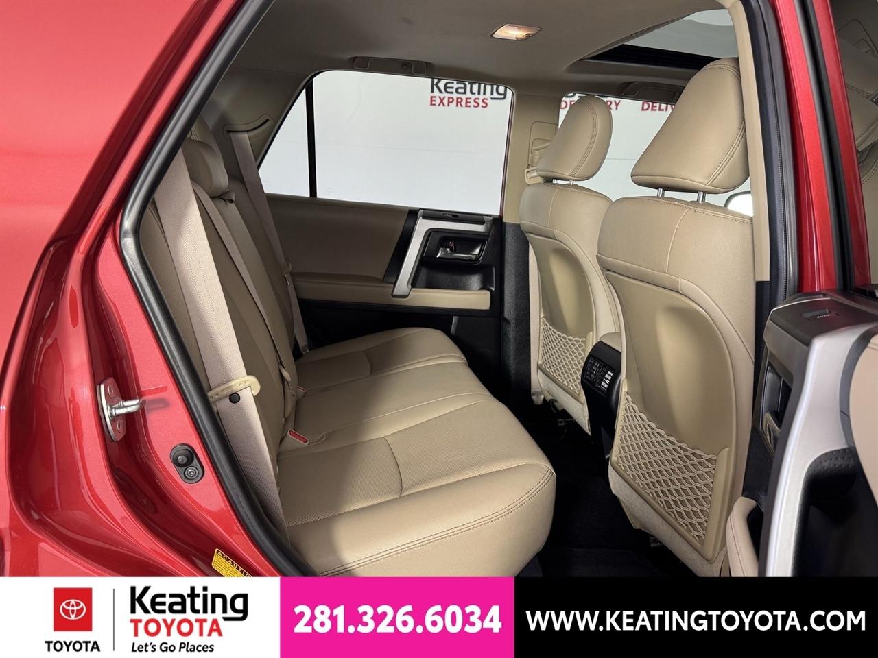 Toyota 4Runner Limited 2WD 2022