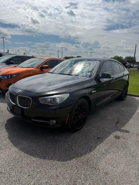 BMW 5-Series Gran Turismo 550i 2010