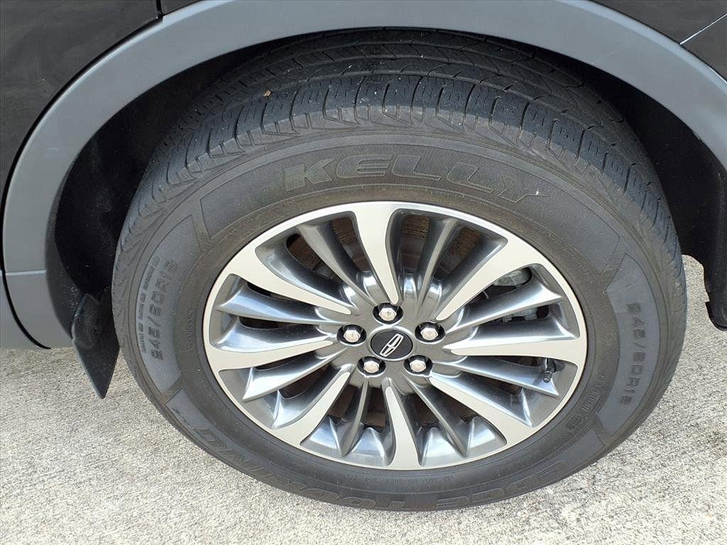 Lincoln Nautilus Reserve AWD 2022