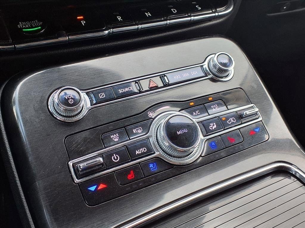 Lincoln Nautilus Reserve AWD 2022