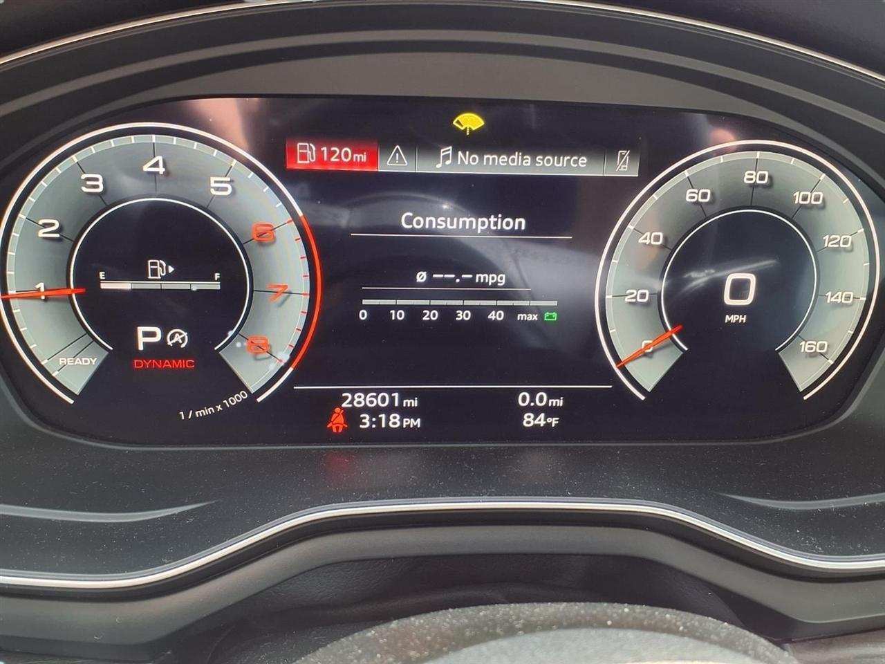 Audi A4 Premium Plus 40 TFSI quattro 2022