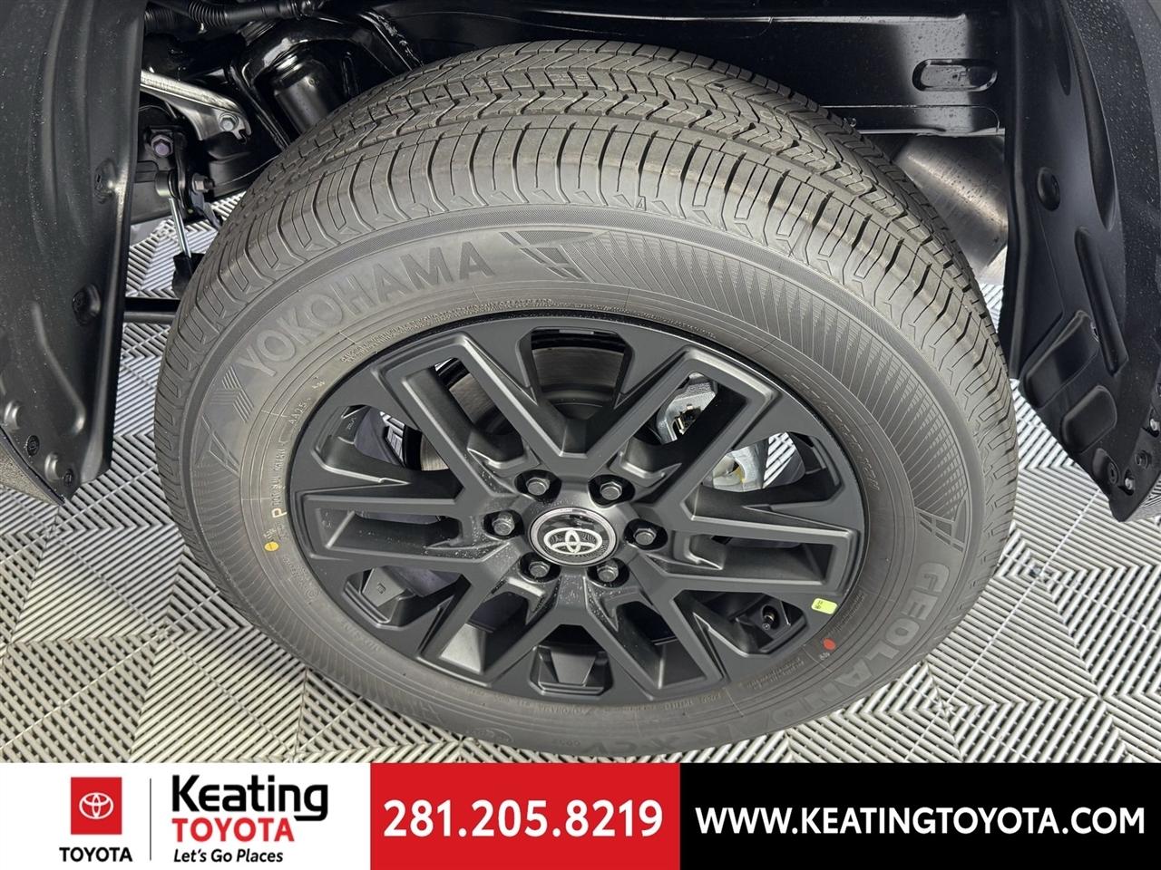 Toyota Tundra Limited CrewMax 4WD 2026