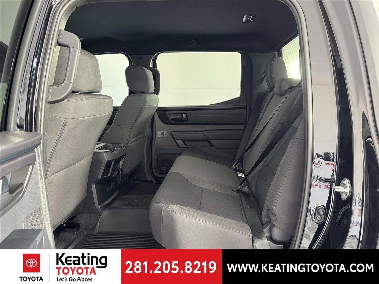 Toyota Tundra SR CrewMax 2WD 2026