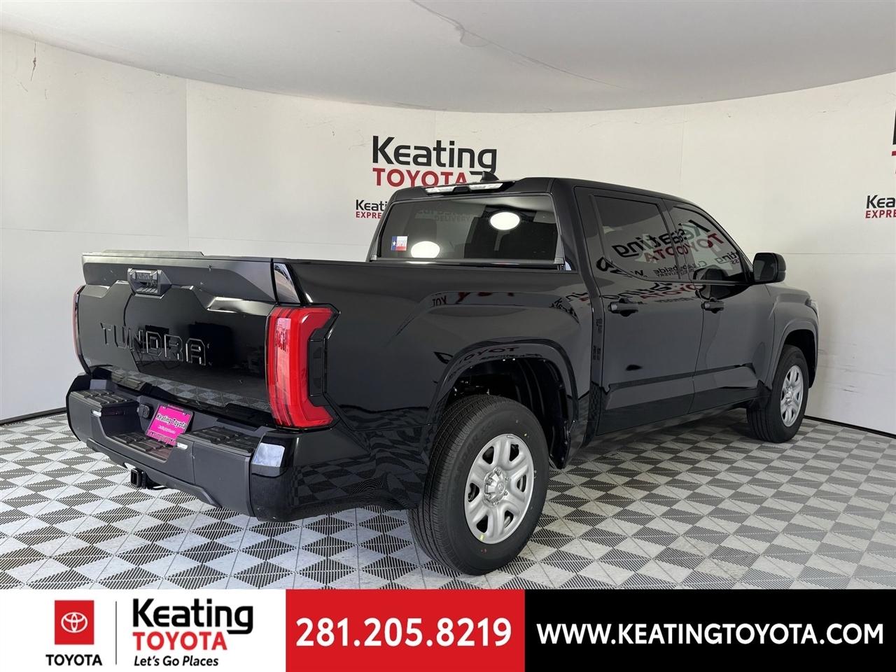 Toyota Tundra SR CrewMax 2WD 2026