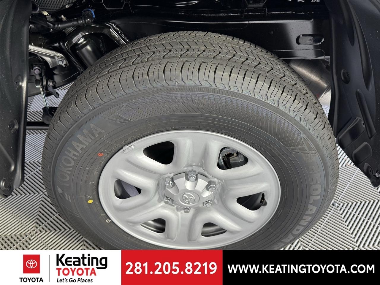 Toyota Tundra SR CrewMax 2WD 2026