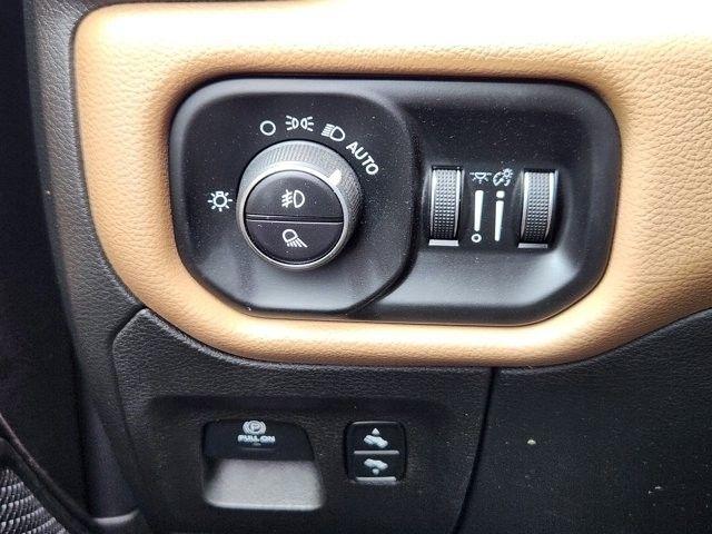 RAM 1500 Big Horn Crew Cab SWB 2WD 2019