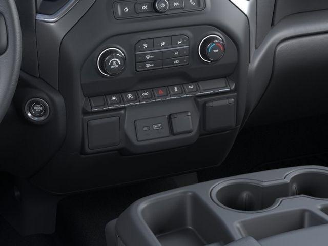 Chevrolet Silverado 1500 Custom Crew Cab 2WD 2026