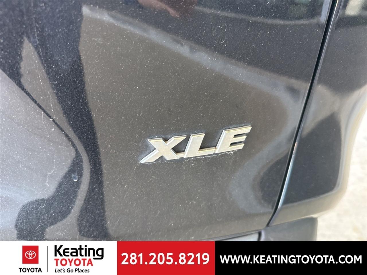 Toyota RAV4 XLE Premium 2020