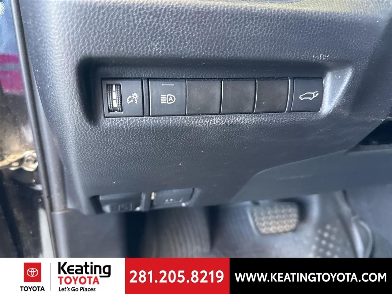 Toyota RAV4 XLE Premium 2020