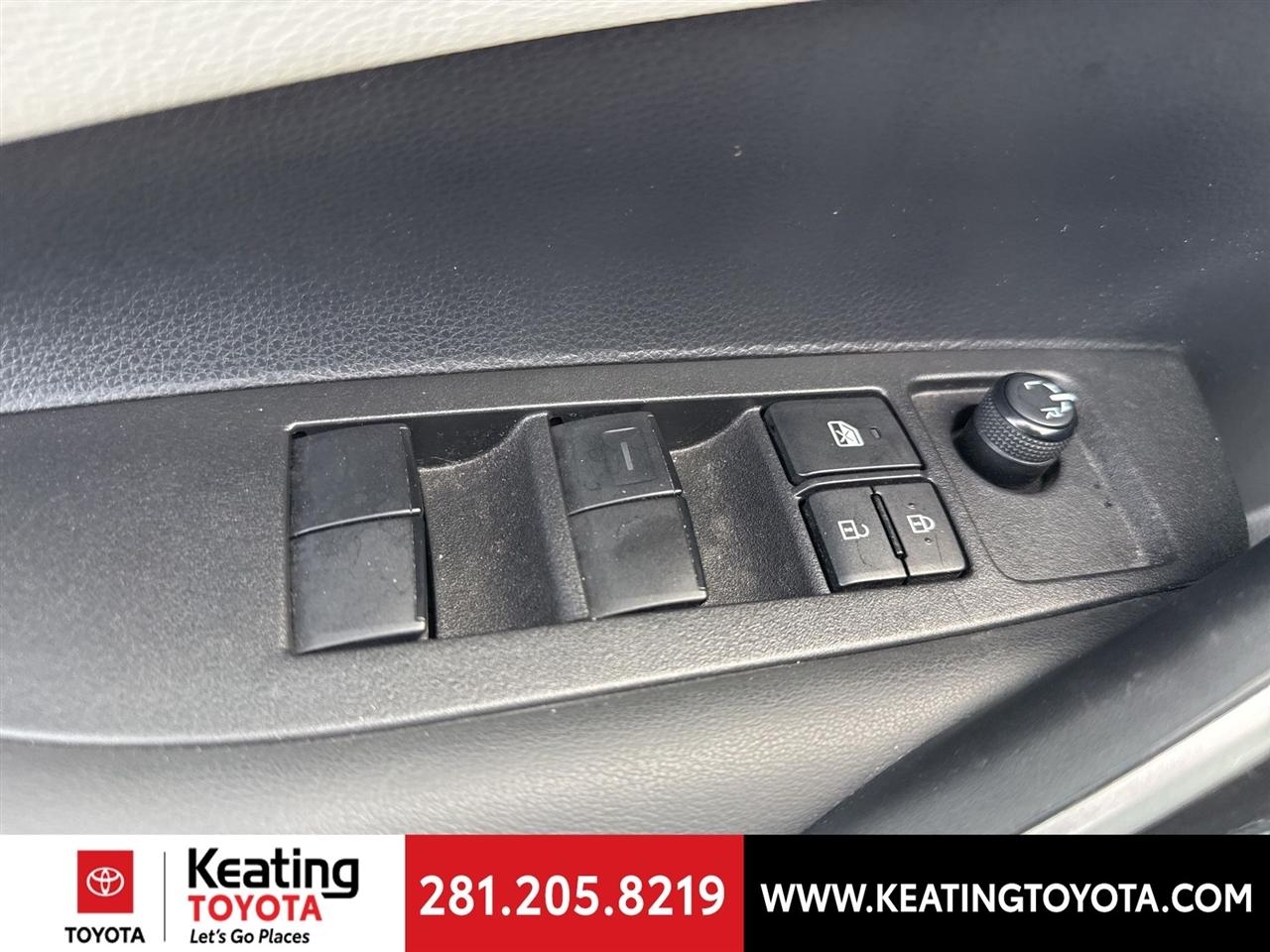 Toyota Corolla Hybrid LE 2024