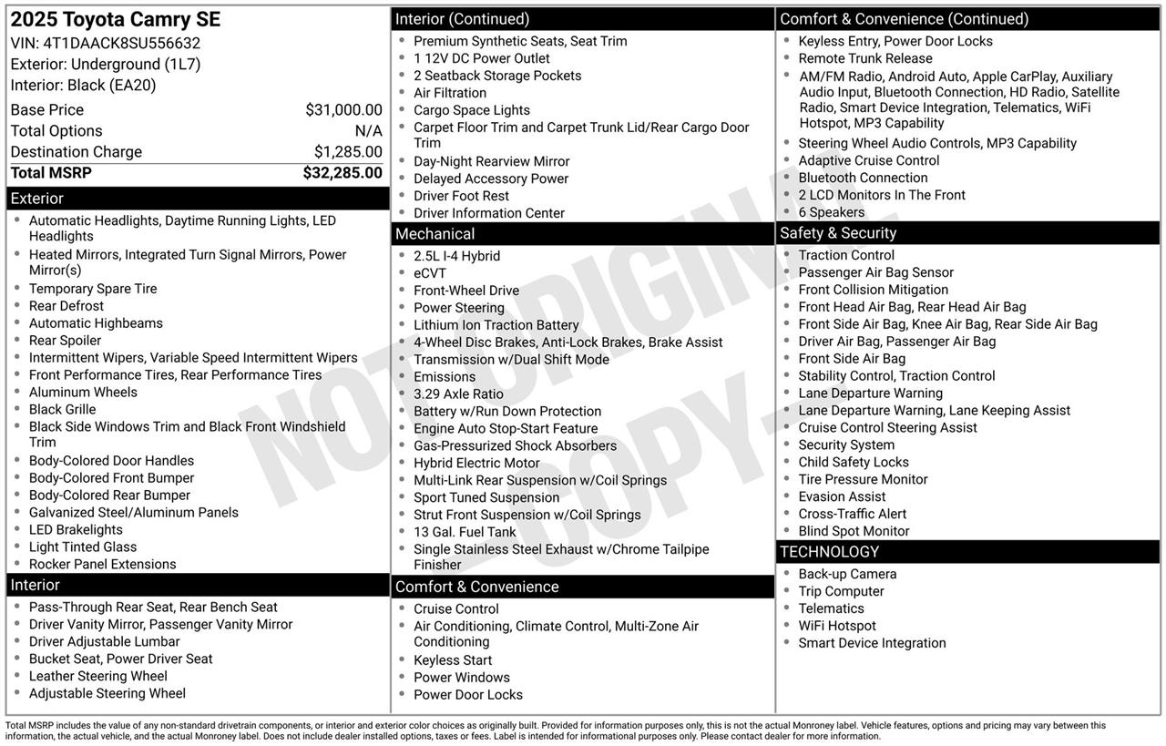 Toyota Camry Hybrid XLE 2025