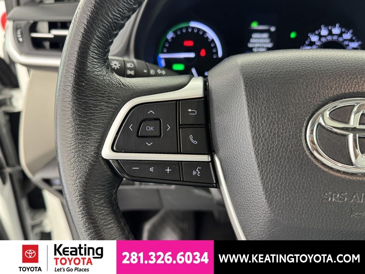 Toyota Sienna XLE 7-Passenger 2024