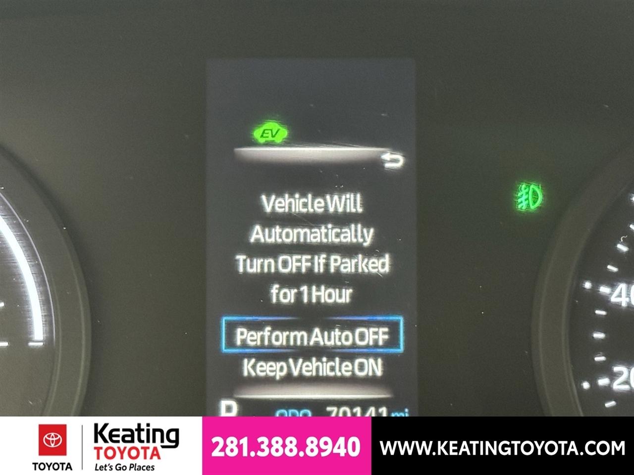 Toyota Sienna XLE 7-Passenger 2024