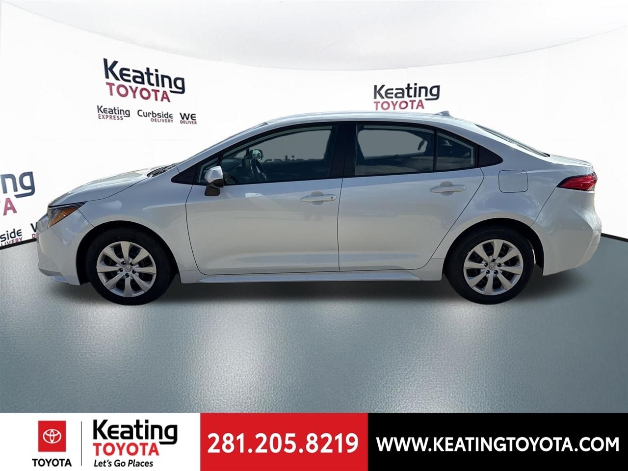 Toyota Corolla LE 2026