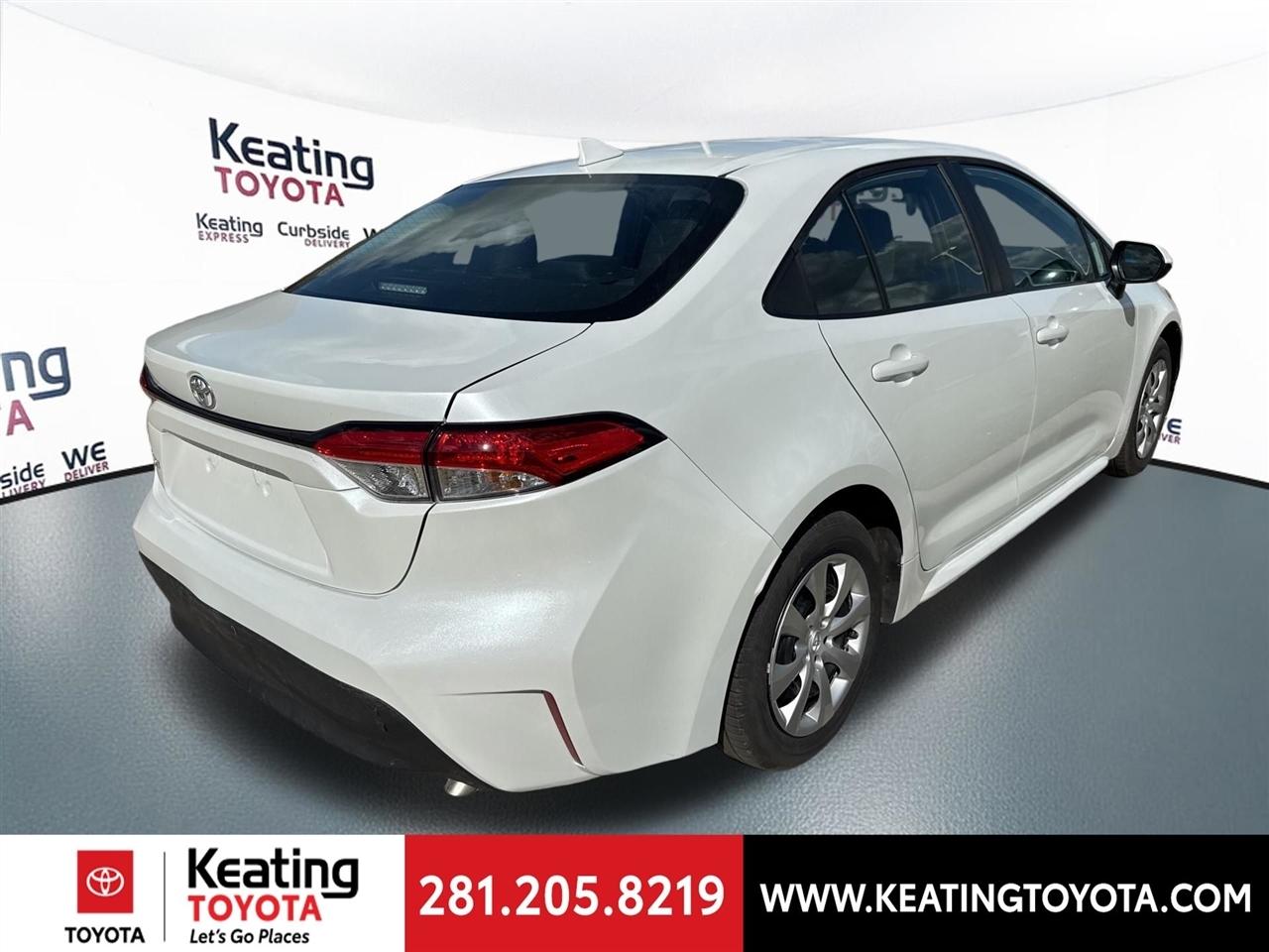 Toyota Corolla LE 2026