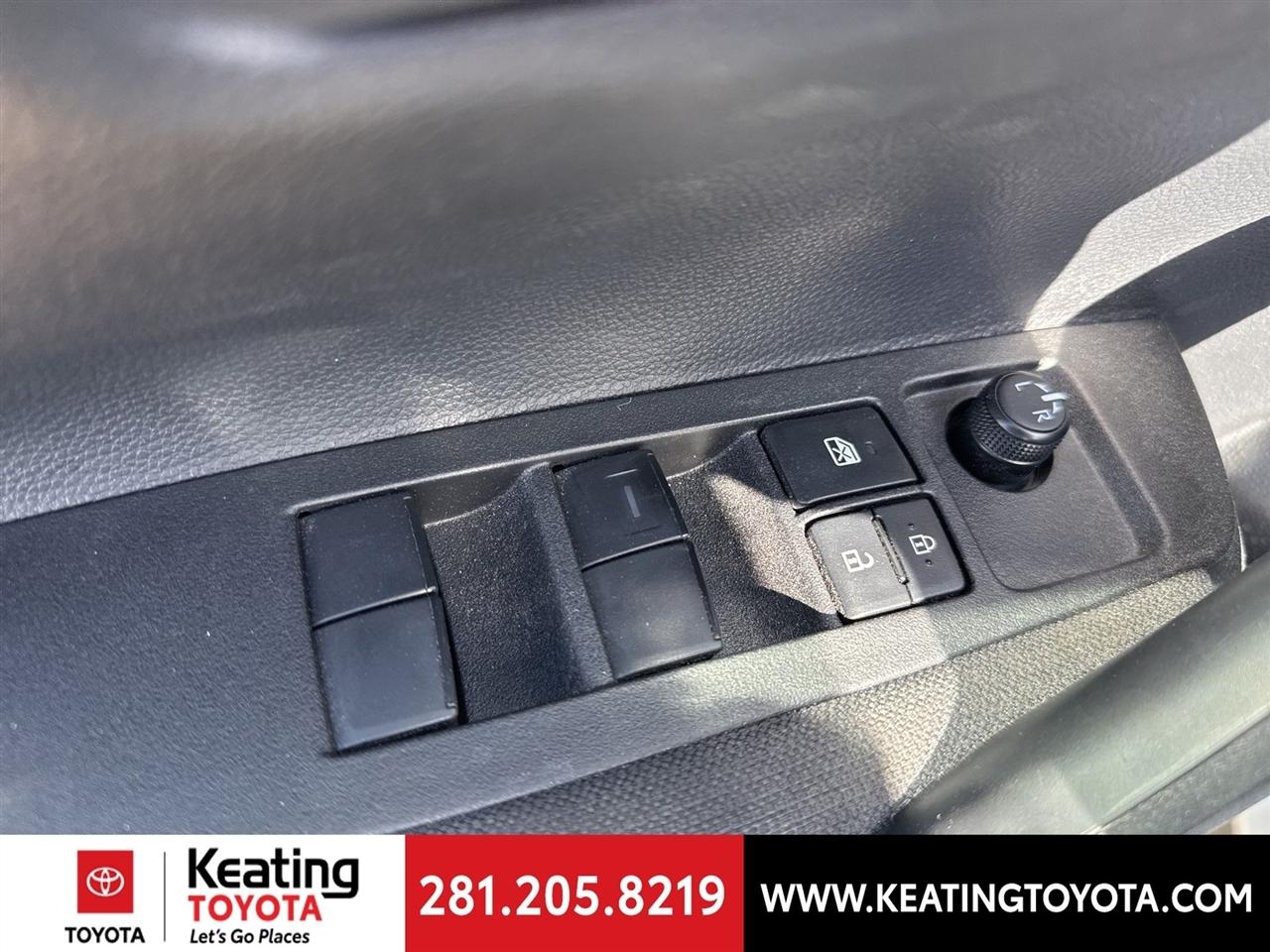 Toyota Corolla LE 2026