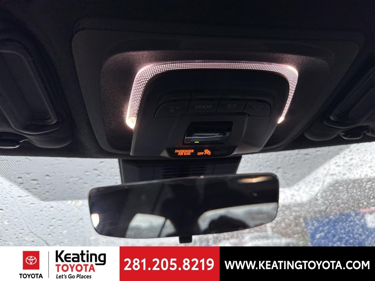 Toyota Corolla SE 2025