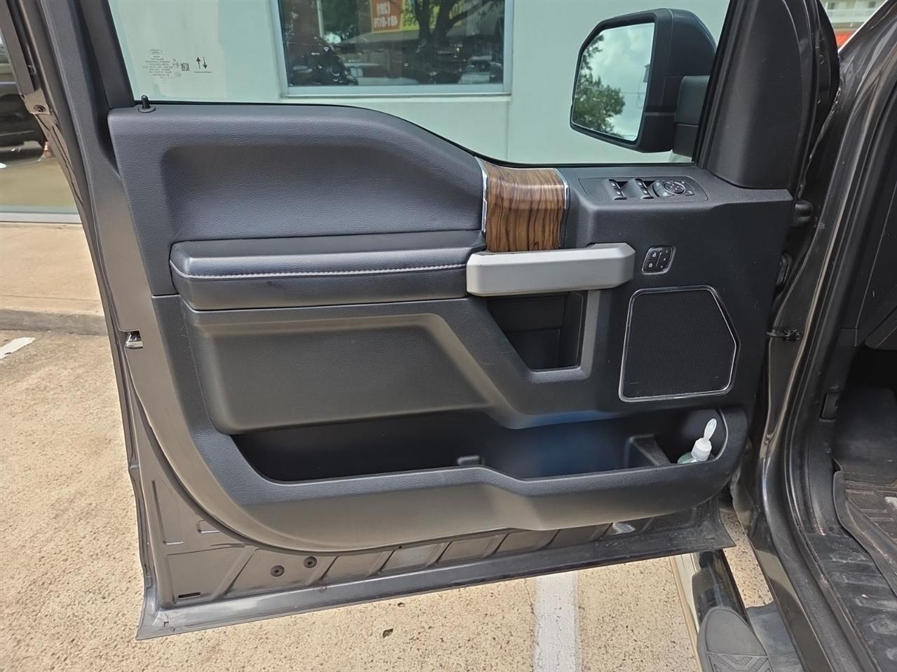 Ford F-150 Lariat SuperCrew 5.5-ft. Bed 2WD 2020