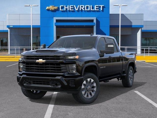Chevrolet Silverado 2500HD Custom Crew Cab Long Box 4WD 2026