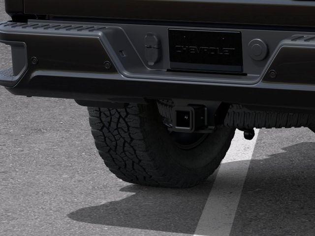 Chevrolet Silverado 2500HD Custom Crew Cab Long Box 4WD 2026