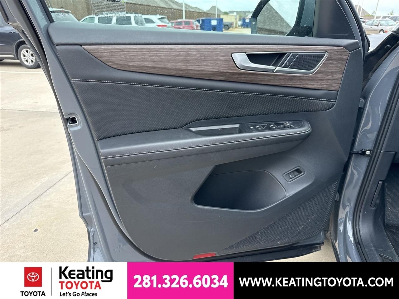 Volkswagen Atlas SEL 4MOTION 2025