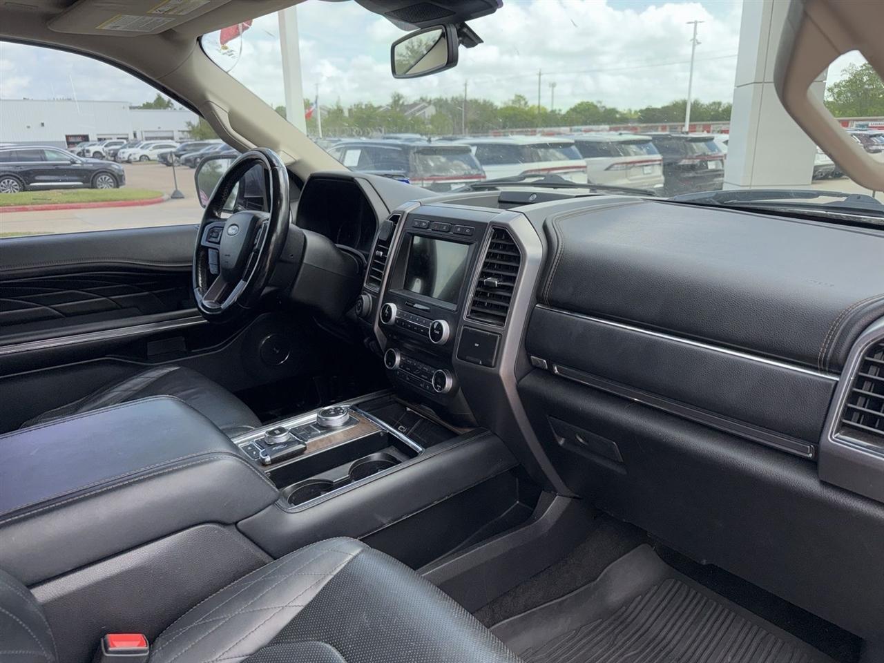 Ford Expedition MAX Platinum 4WD 2018