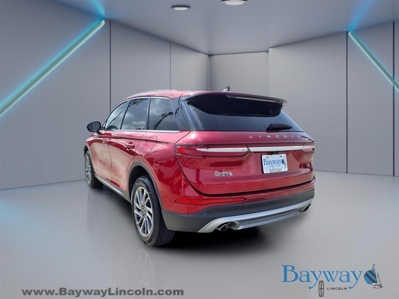 Lincoln Corsair Base 2022