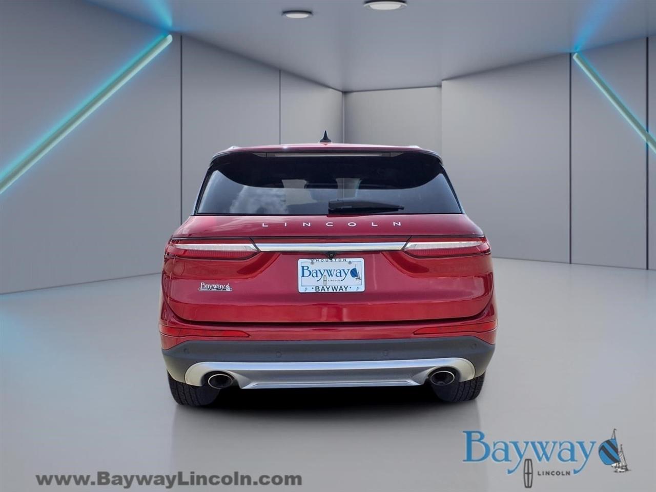 Lincoln Corsair Base 2022