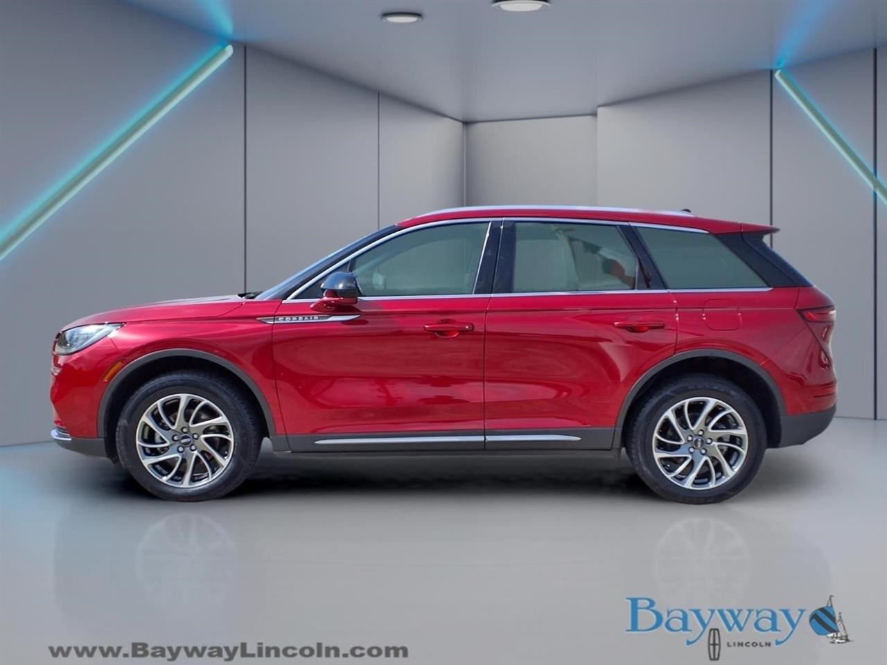 Lincoln Corsair Base 2022