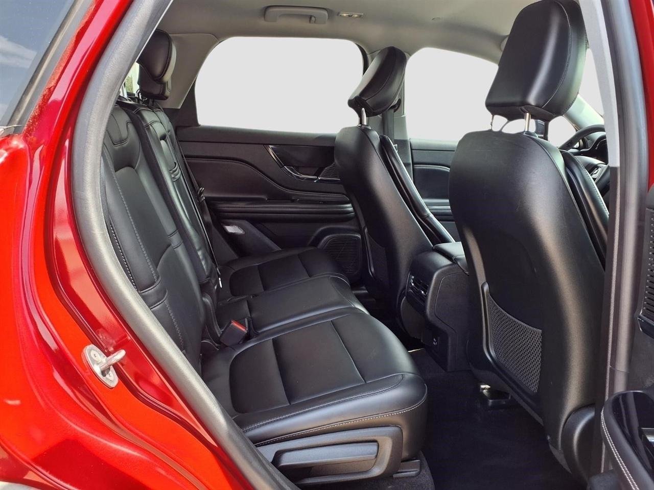 Lincoln Corsair Base 2022