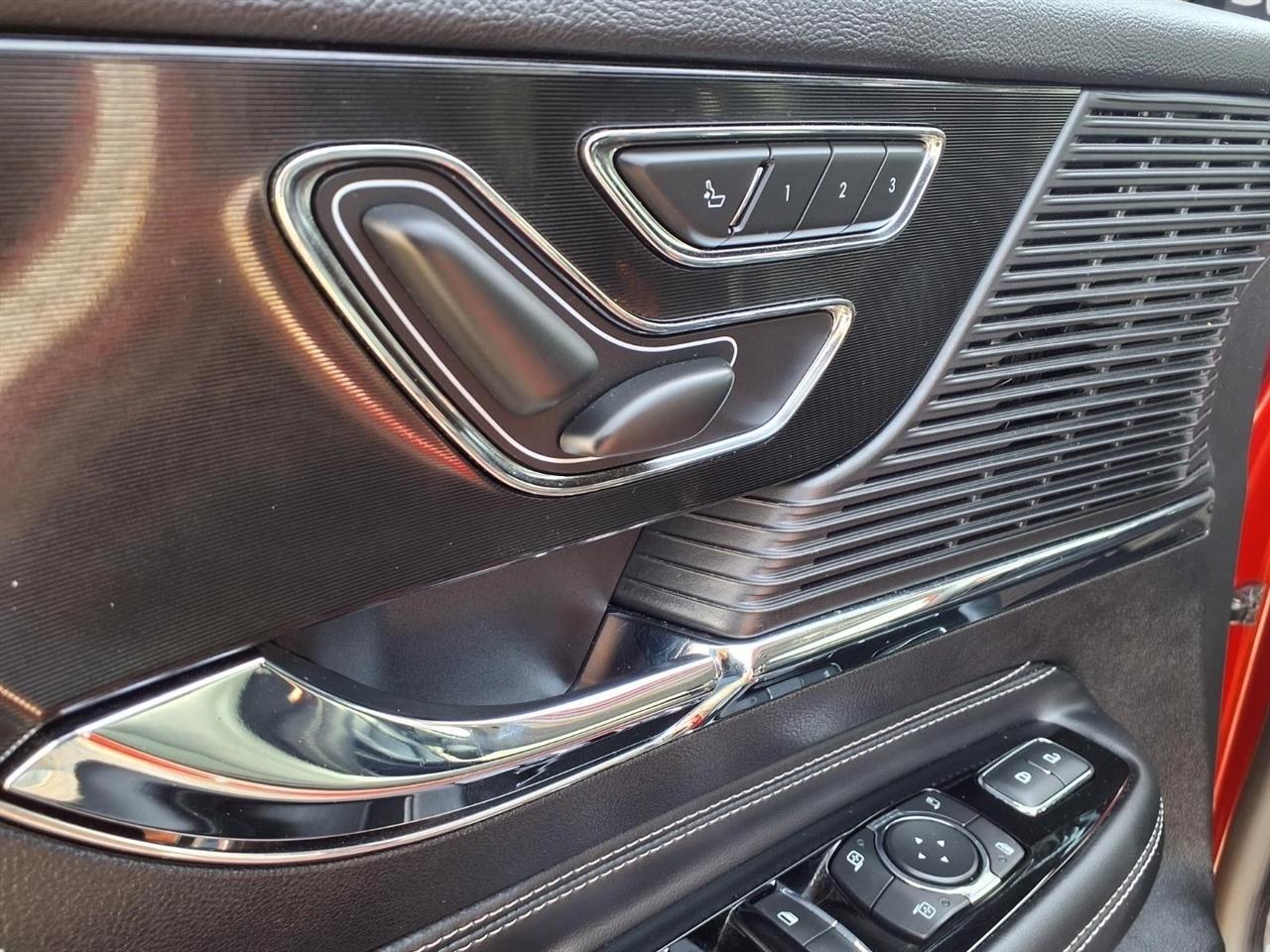 Lincoln Corsair Base 2022