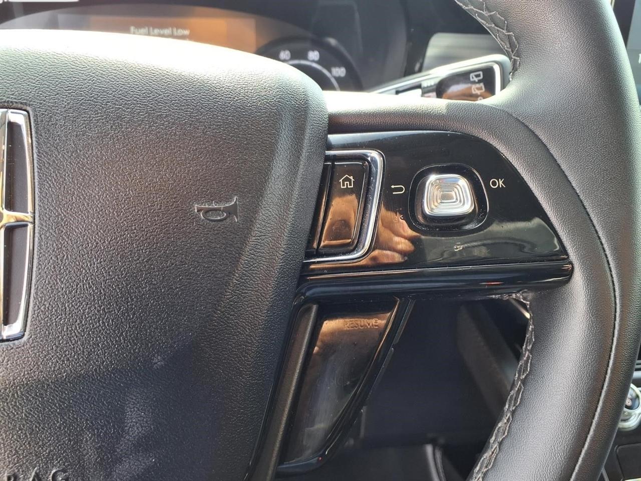 Lincoln Corsair Base 2022