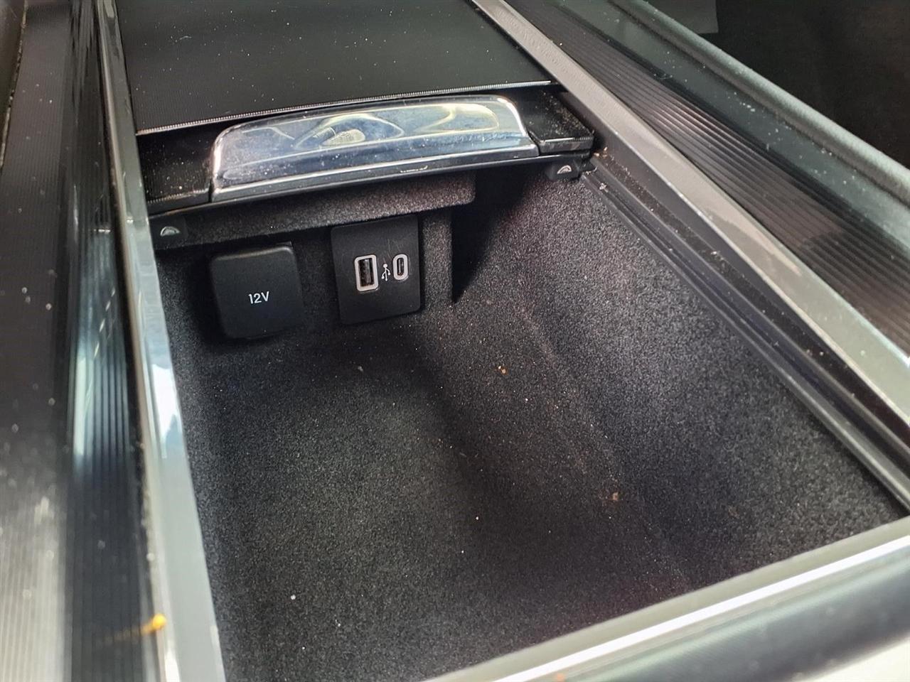 Lincoln Corsair Base 2022