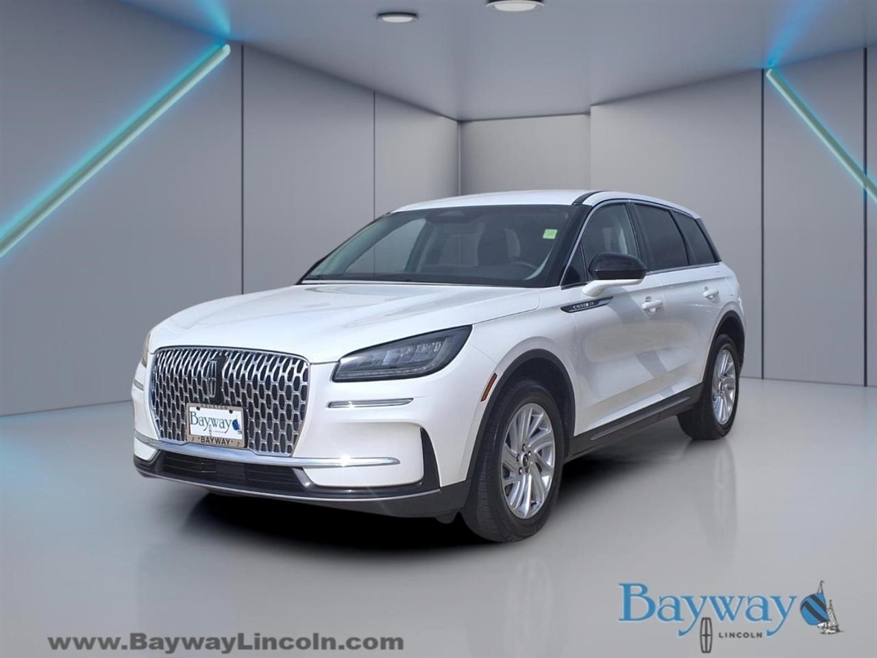 Lincoln Corsair Base 2023