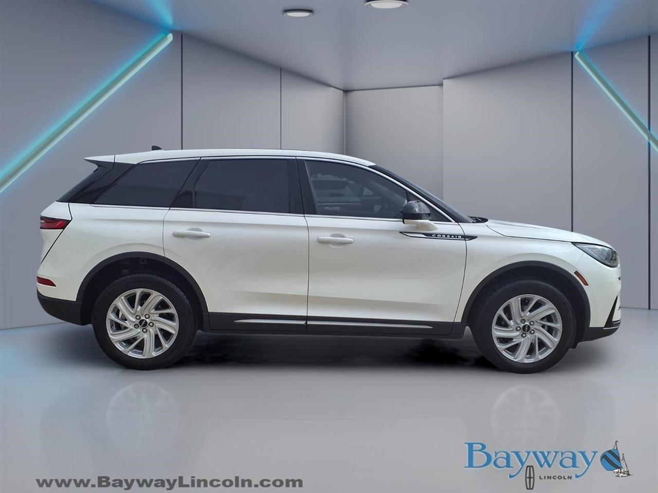 Lincoln Corsair Base 2023