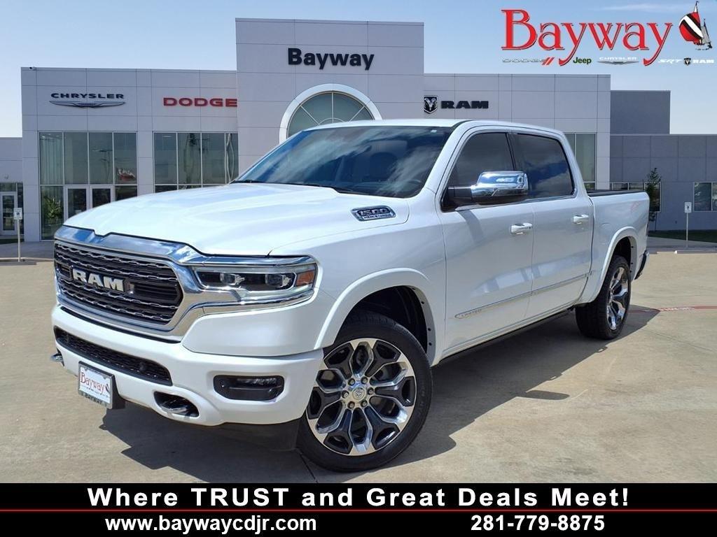 RAM 1500 Limited Crew Cab SWB 4WD 2024
