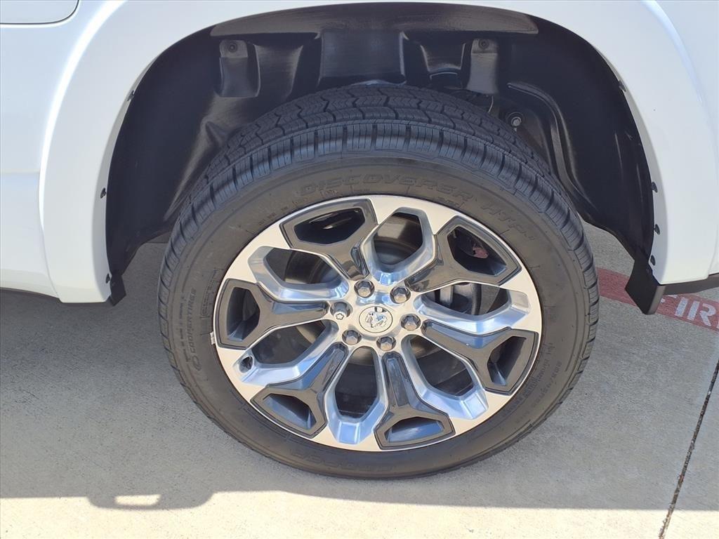 RAM 1500 Limited Crew Cab SWB 4WD 2024