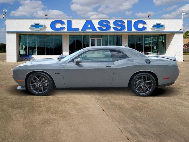 Dodge Challenger R/T Plus 2023